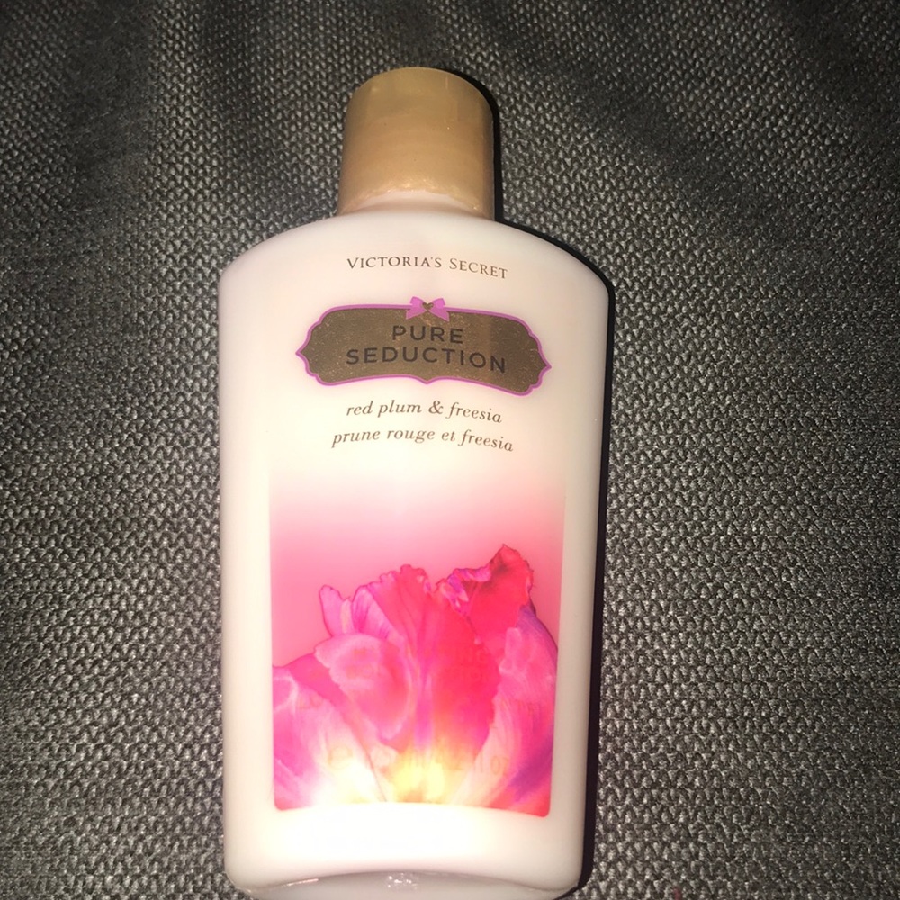 VS pure seduction body lotion